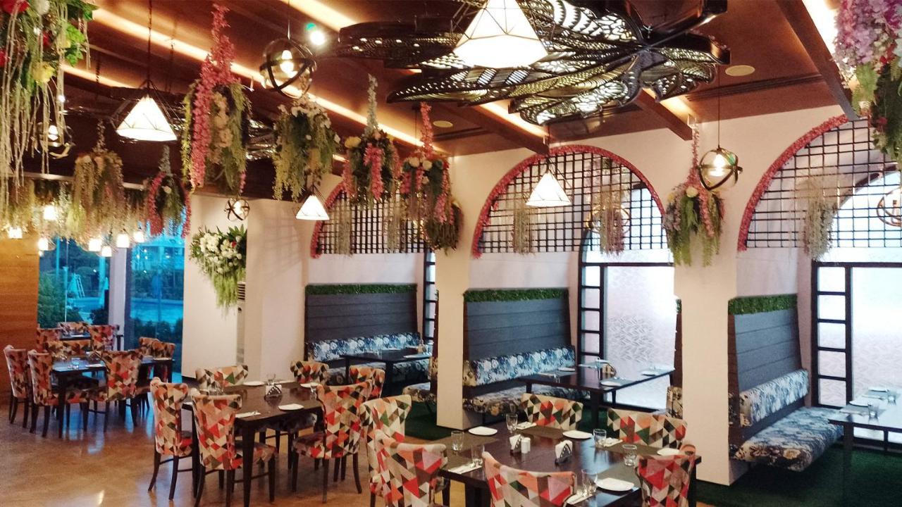 Goa Country Club Hotel Gurgaon Eksteriør billede