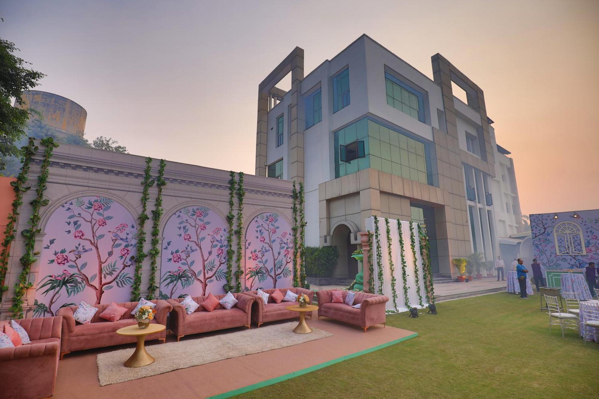Goa Country Club Hotel Gurgaon Eksteriør billede